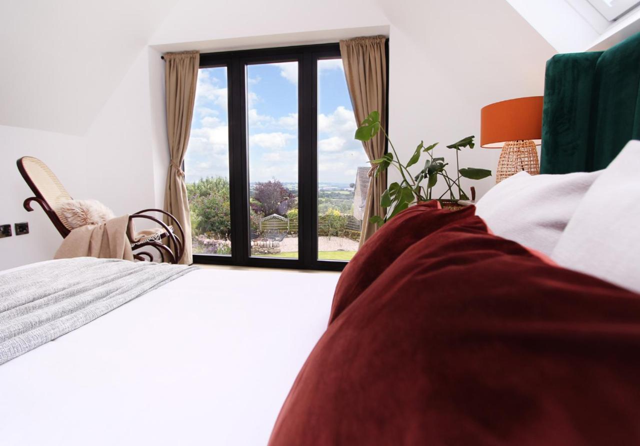 Luxury In Peak District Near Alton Towers Holiday home Stanton