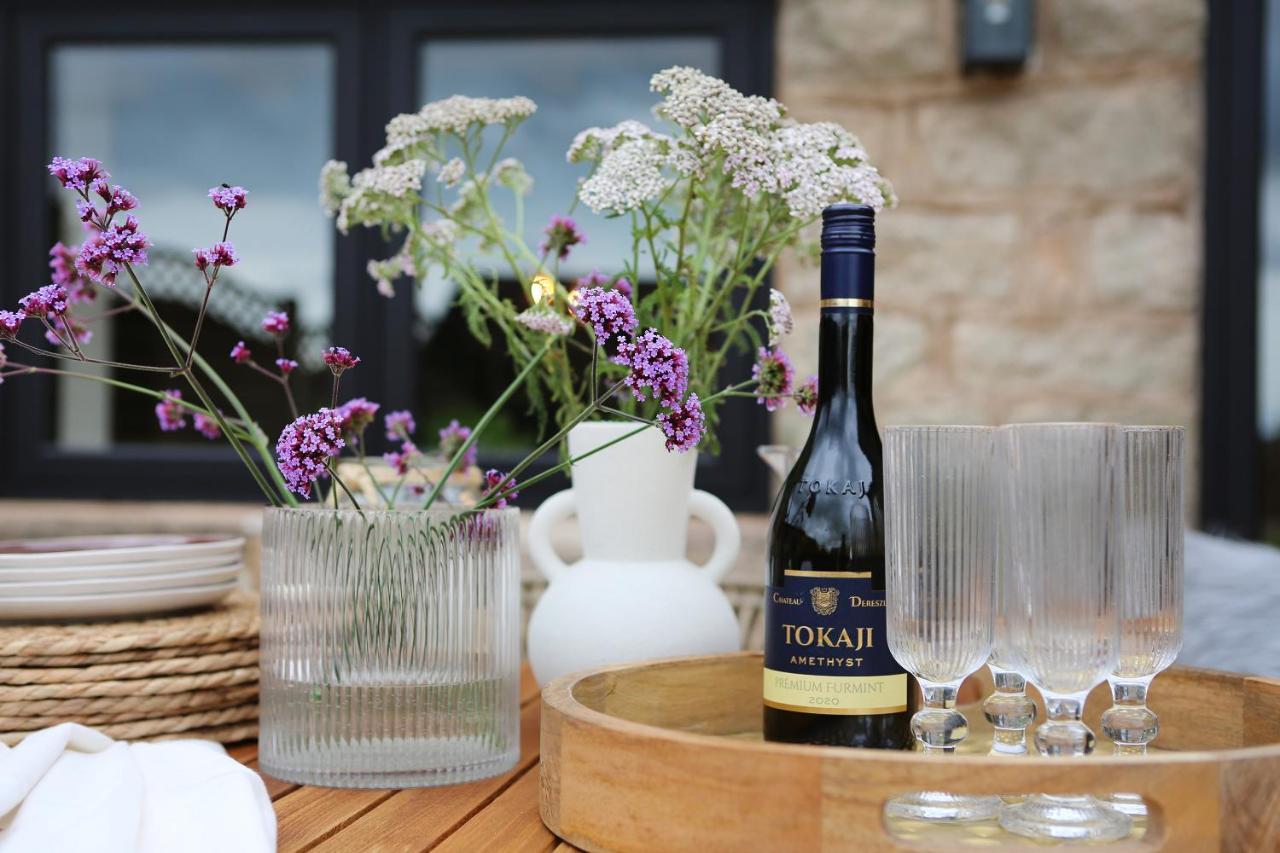 Luxury In Peak District Near Alton Towers
